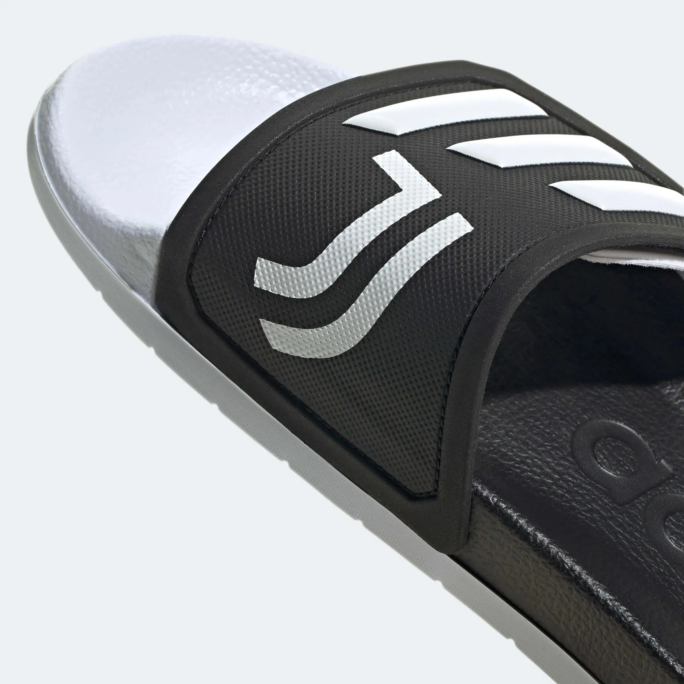 adidas Juventus Adilette TND - White-Black