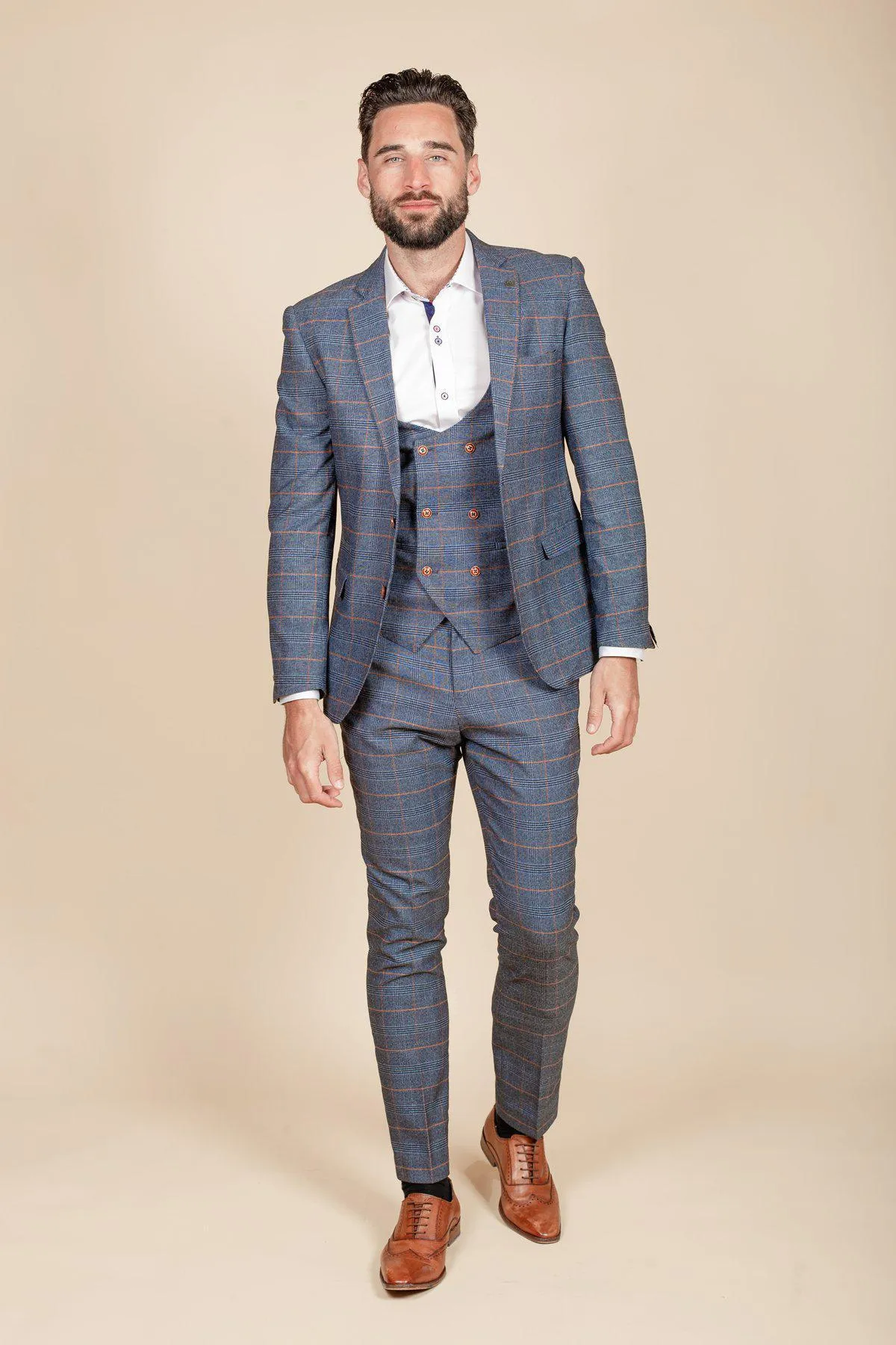 Coronation Street's Daniel Osbourne (Rob Mallard) in JENSON Sky Blue Check Suit