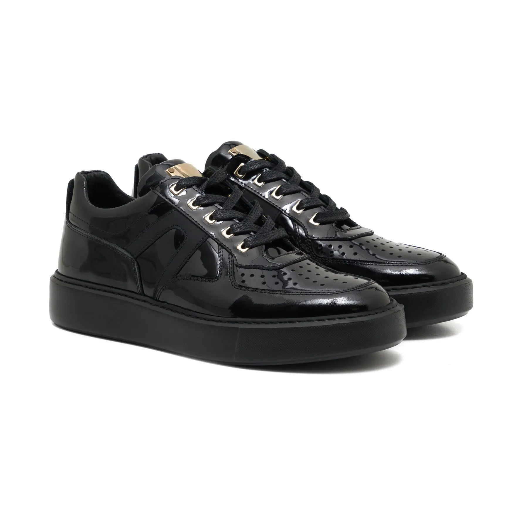 Servo Black Sneaker